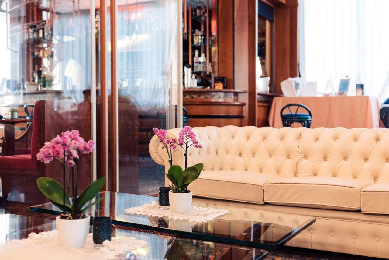Hotel Brioni Mare Лидо ди Йезоло Екстериор снимка